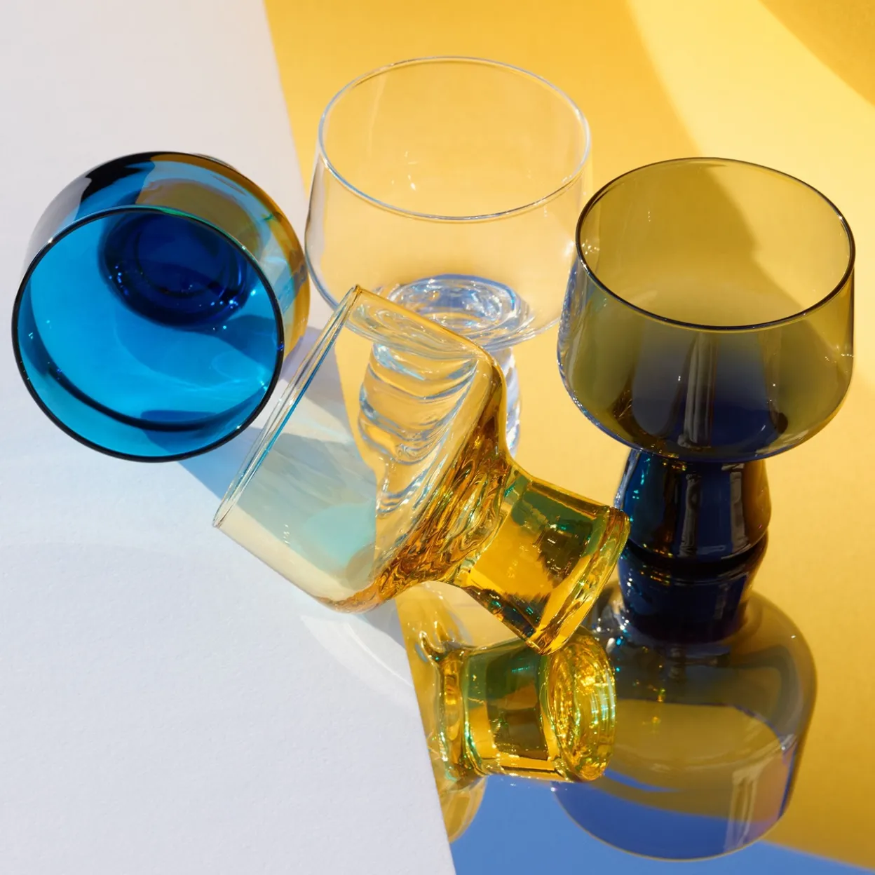 Glas på fot 29cl eldgul 2-pack