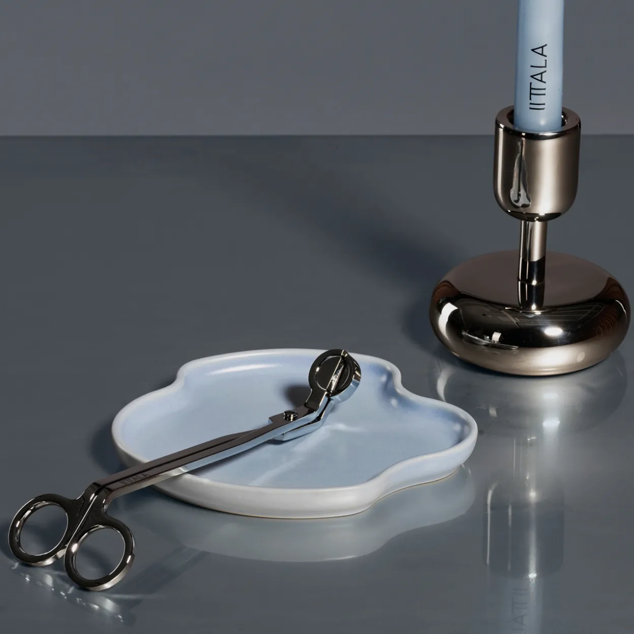 Platta 15cm vatten